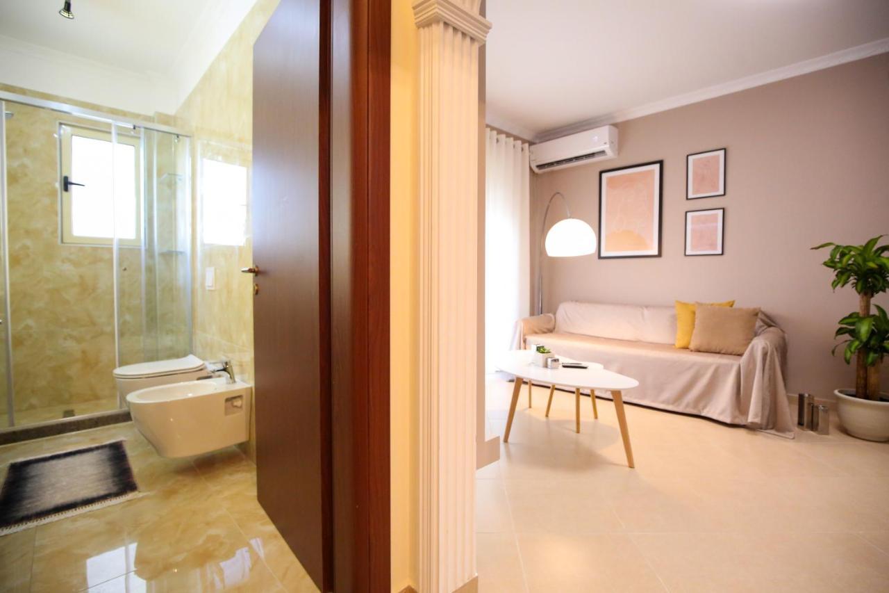 Tafa Deluxe Apartment Vlorë Esterno foto