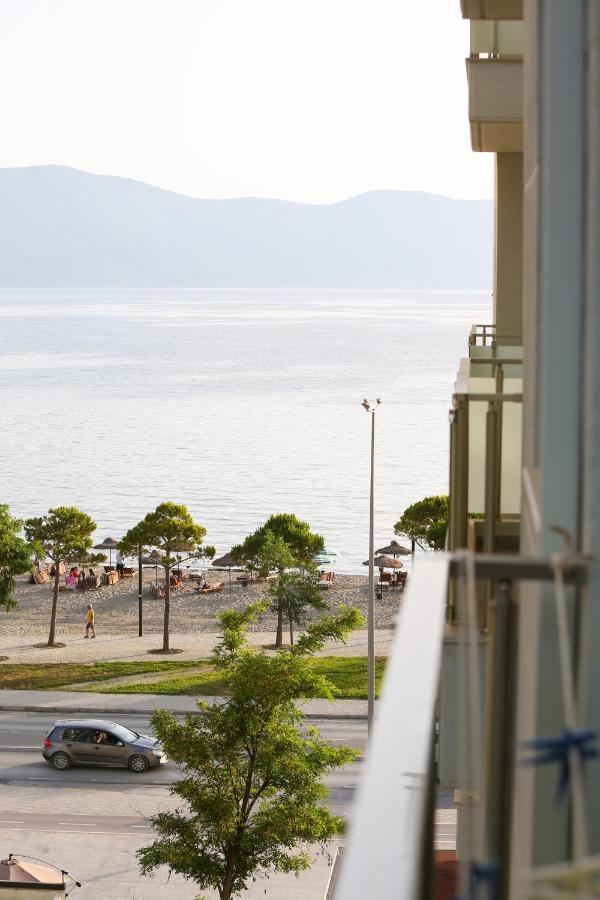 Tafa Deluxe Apartment Vlorë Esterno foto